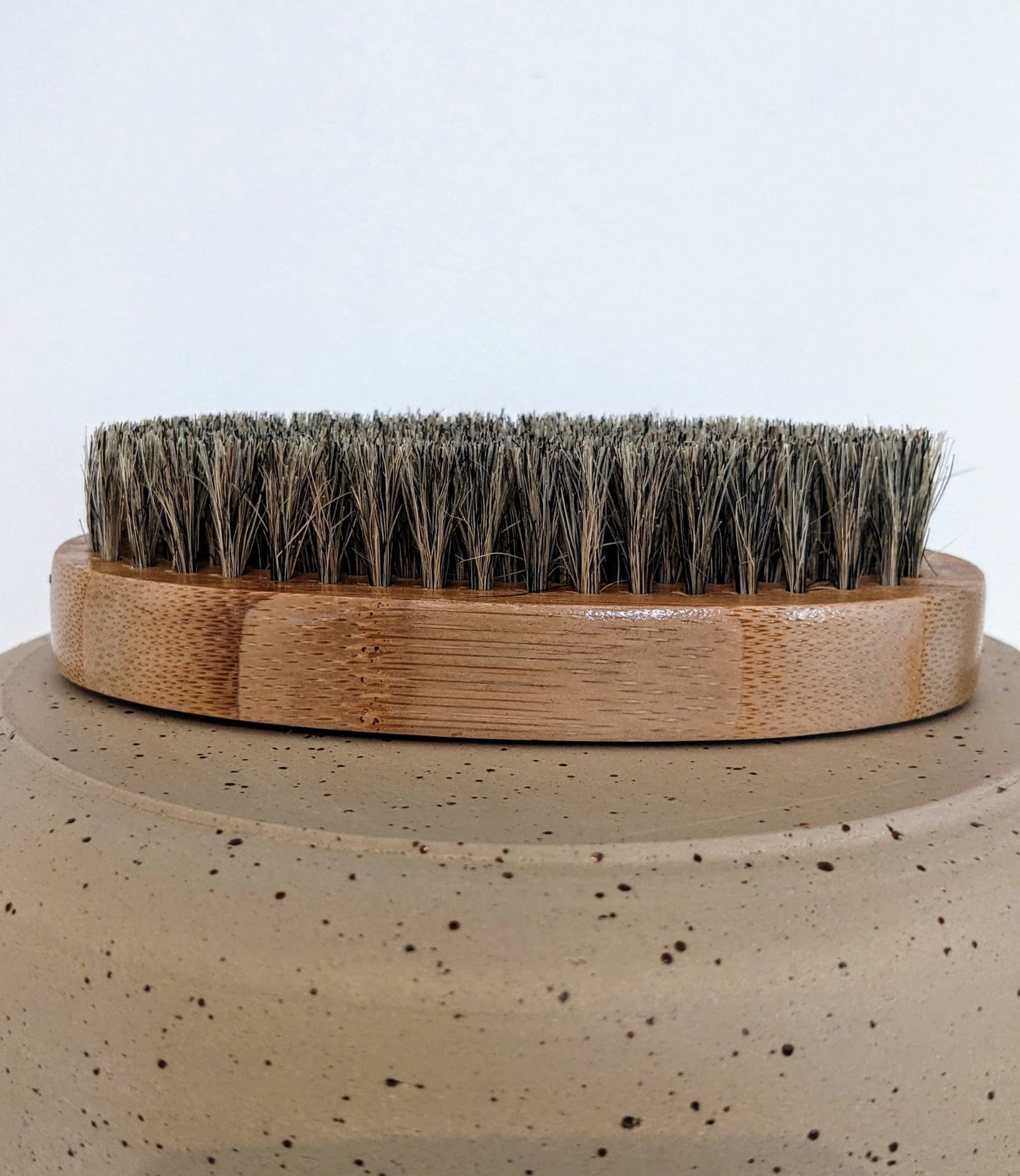 Brosse à barbe en poils de sangliers naturelle