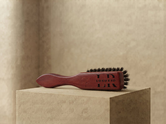 Brosse à barbe avec manche