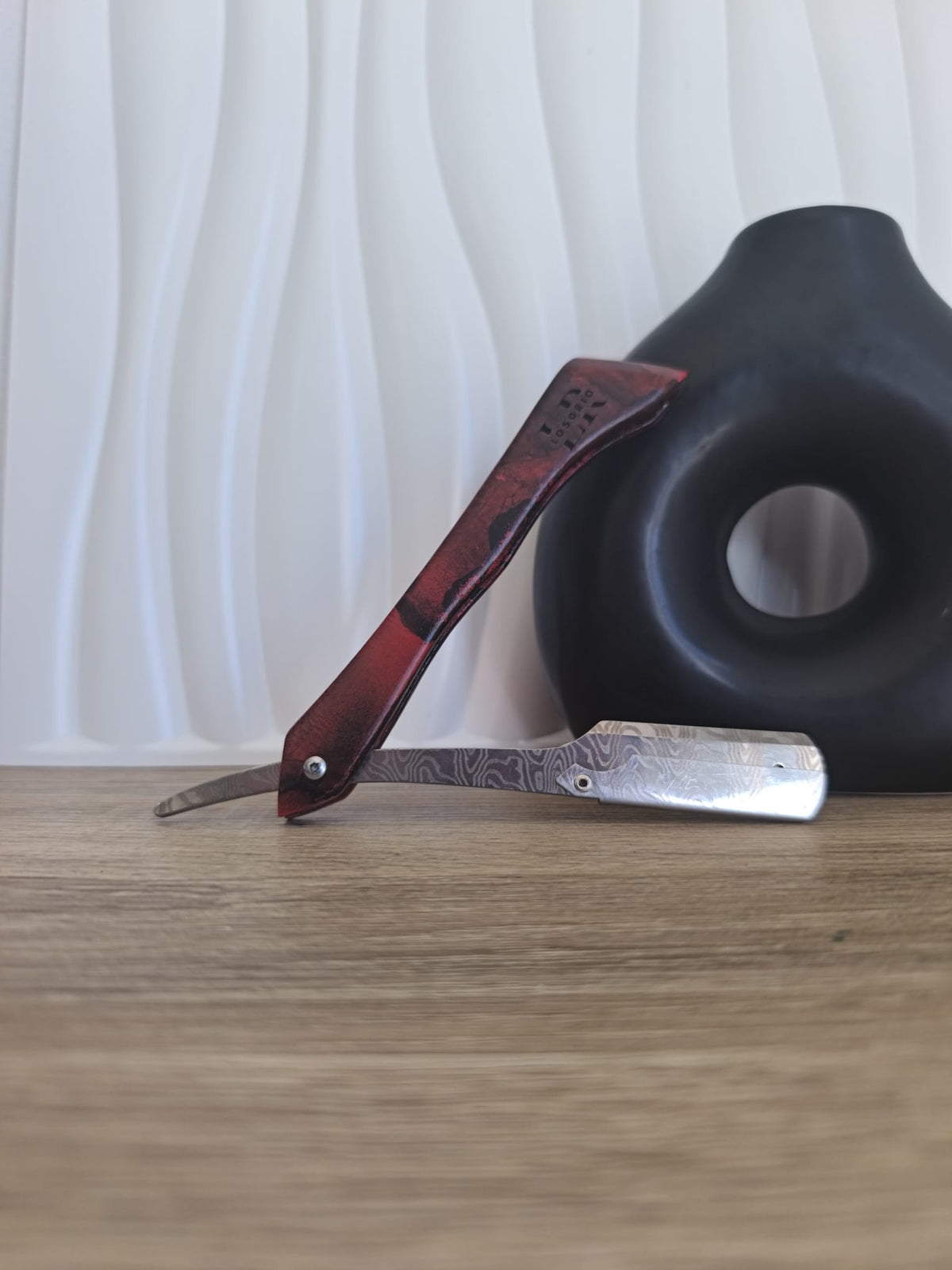 Shavette bois Rouge et noir