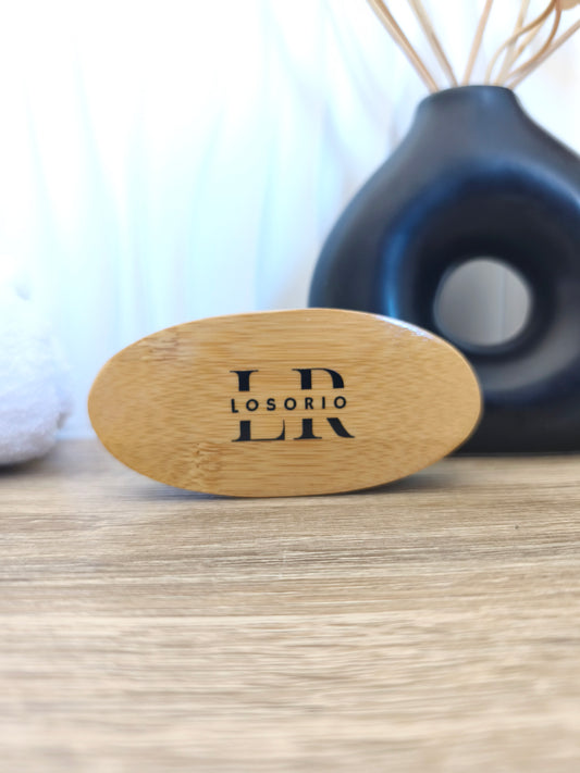 Brosse à barbe ovale